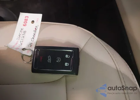 2024 Jeep Grand Cherokee L Limited 4X4 из США, поврежденный, VIN 1C4RJKBG8R8506183